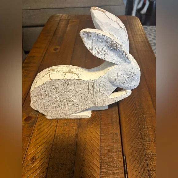 Rustic Easter Decor - Picture 1 of 3